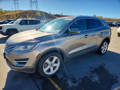 5LMCJ1D98HU****** 2017 Lincoln MKC