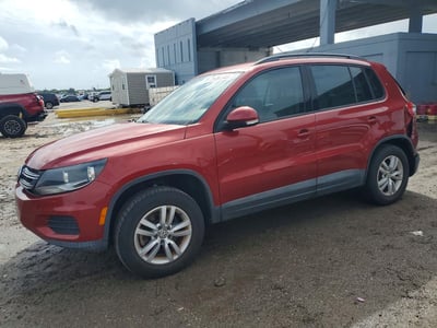 WVGAV7AX9GW****** 2016 Volkswagen Tiguan
