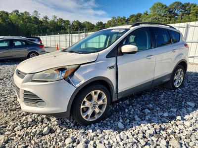 1FMCU0GX4DU****** 2013 Ford Escape
