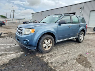 1FMCU0C73BK****** 2011 Ford Escape