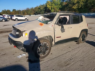 ZACCJBCT8GP****** 2016 Jeep Renegade