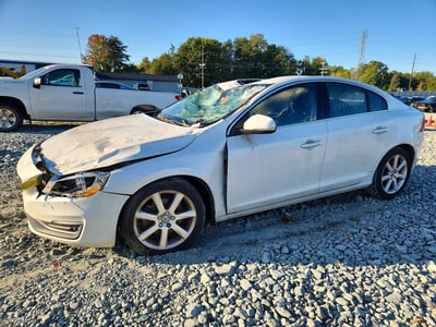 YV126MFK6G2****** 2016 Volvo S60