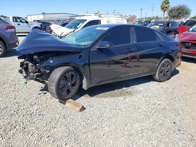 KMHLM4AGXNU****** 2022 Hyundai Elantra