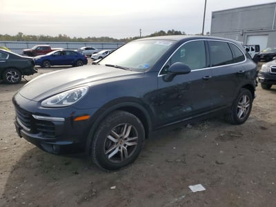WP1AA2A21GL****** 2016 Porsche Cayenne
