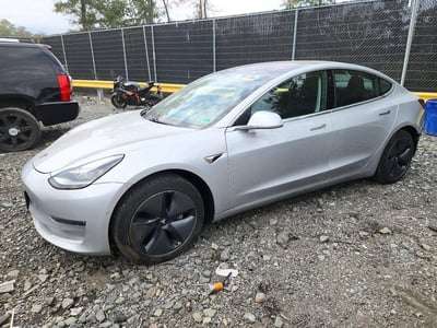 5YJ3E1EA2JF****** 2018 Tesla Model 3