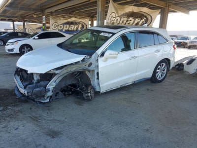5J8TB3H38GL****** 2016 Acura RDX