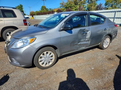 3N1CN7AP7CL****** 2012 Nissan Versa