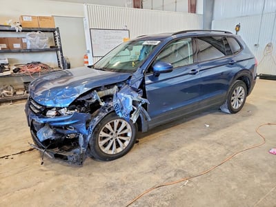 3VV0B7AX1JM****** 2018 Volkswagen Tiguan