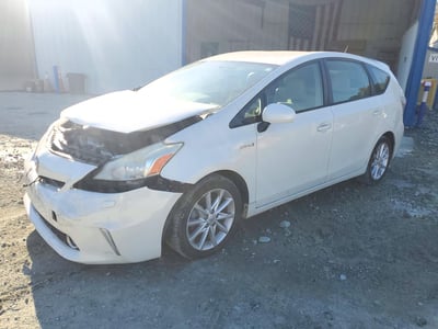 JTDZN3EU2E3****** 2014 Toyota Prius V