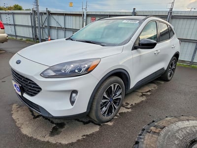 1FMCU9H90NU****** 2022 Ford Escape