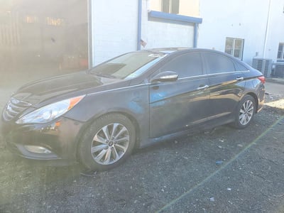 5NPEC4AB3EH****** 2014 Hyundai Sonata