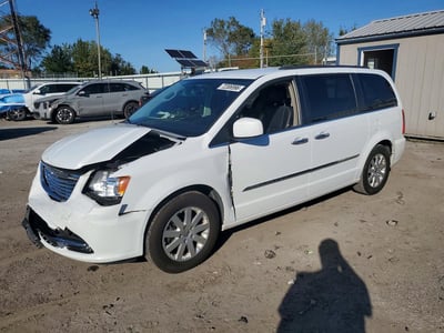 2C4RC1BG7GR****** 2016 Chrysler Town & Country