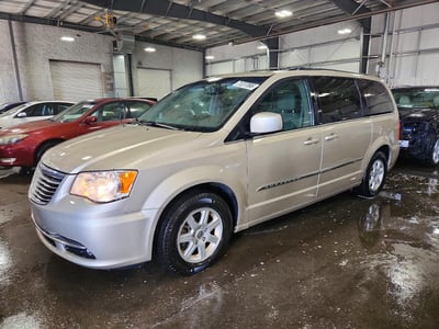 2C4RC1BGXCR****** 2012 Chrysler Town & Country