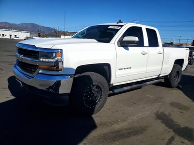 1GCVKREH8GZ****** 2016 Chevrolet Silverado 1500