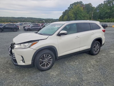 5TDKZRFH1KS****** 2019 Toyota Highlander
