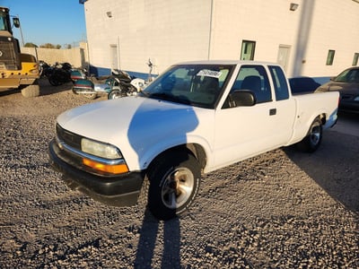 1GCCS19X438****** 2003 Chevrolet S-10