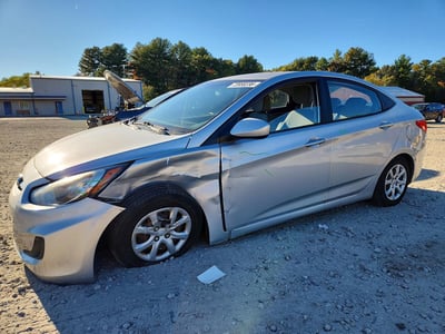KMHCT4AE5DU****** 2013 Hyundai Accent