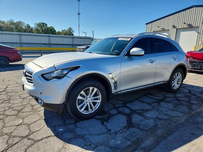 JN8CS1MW0FM****** 2015 Infiniti QX70