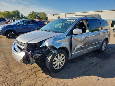 2C4RC1BG7FR****** 2015 Chrysler Town & Country
