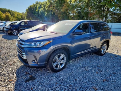 5TDDZRFH9JS****** 2018 Toyota Highlander