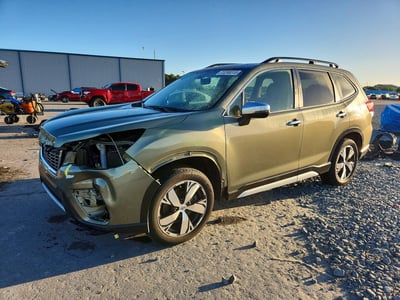 JF2SKAWC1KH****** 2019 Subaru Forester
