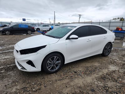 3KPF24AD7RE****** 2024 Kia Forte