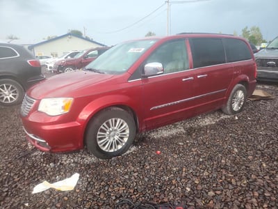 2C4RC1CG3FR****** 2015 Chrysler Town & Country