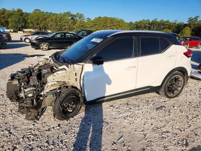 3N1CP5CU8KL****** 2019 Nissan Kicks