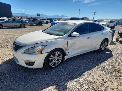 1N4BL3AP9FC****** 2015 Nissan Altima