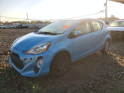 JTDKDTB33F1****** 2015 Toyota Prius C