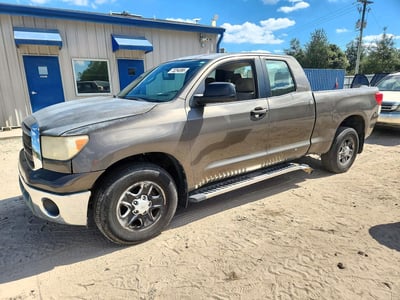 5TFRY5F15AX****** 2010 Toyota Tundra
