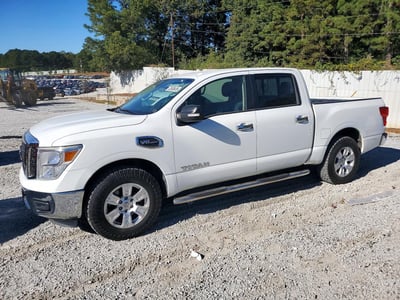 1N6AA1EK6HN****** 2017 Nissan Titan