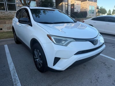 JTMZFREV2JJ****** 2018 Toyota RAV4
