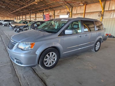 2C4RC1BG9FR****** 2015 Chrysler Town & Country