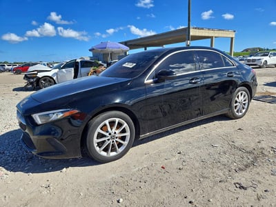 WDD3G4FB8LW****** 2020 Mercedes-Benz A-Class