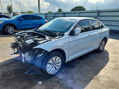 3VWC57BU3KM****** 2019 Volkswagen Jetta