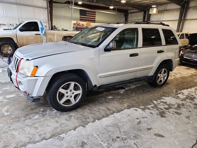 1J4GR48K15C****** 2005 Jeep Grand Cherokee