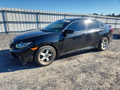 2HGFC1E57JH****** 2018 Honda Civic