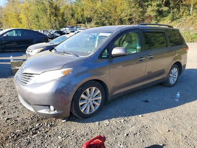 5TDDK3DC7DS****** 2013 Toyota Sienna