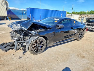 WBSAE0C02LC****** 2020 BMW M8