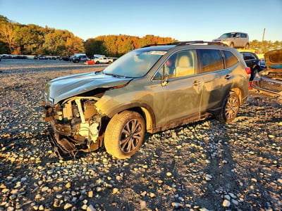 JF2SKAUC4LH****** 2020 Subaru Forester