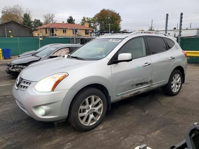 JN8AS5MVXDW****** 2013 Nissan Rogue