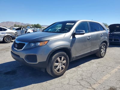 5XYKT3A15BG****** 2011 Kia Sorento