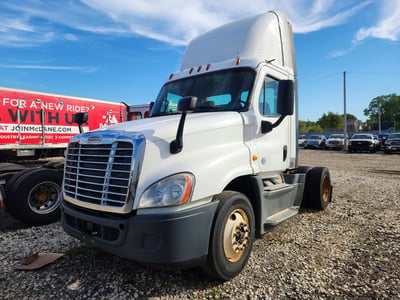 1FUBGEDV2GL****** 2016 Freightliner Cascadia 125