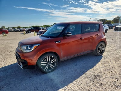 KNDJX3AA3J7****** 2018 Kia Soul