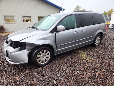 2C4RC1BG0GR****** 2016 Chrysler Town & Country