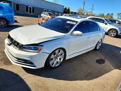 3VWL17AJ7HM****** 2017 Volkswagen Jetta