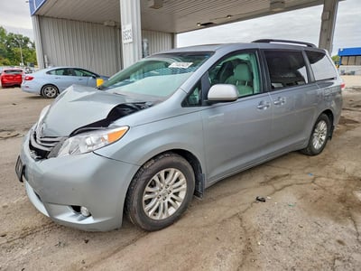 5TDYK3DC2ES****** 2014 Toyota Sienna