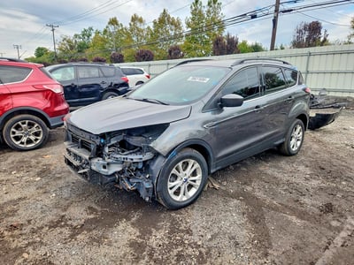 1FMCU0G94JU****** 2018 Ford Escape