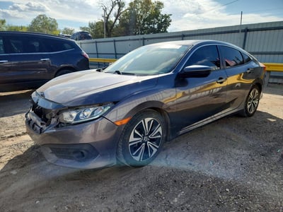 JHMFC1F38JX****** 2018 Honda Civic